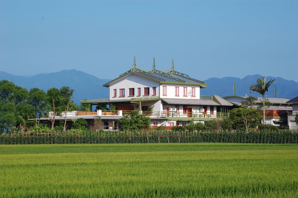 March 3 B&B Yilan Luodong Exterior photo