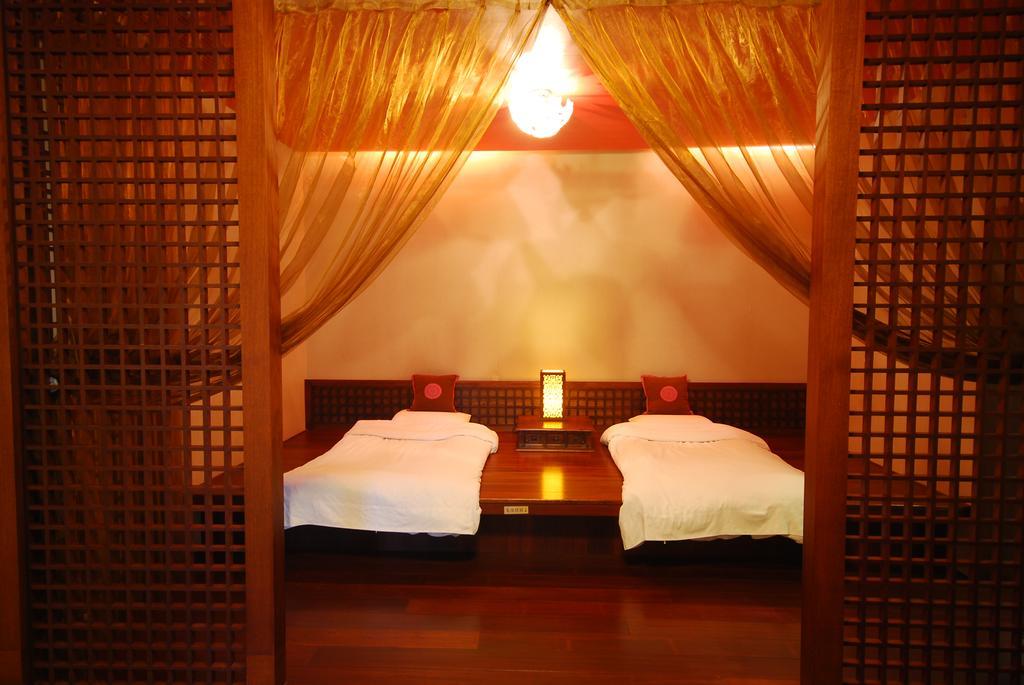 March 3 B&B Yilan Luodong Exterior photo